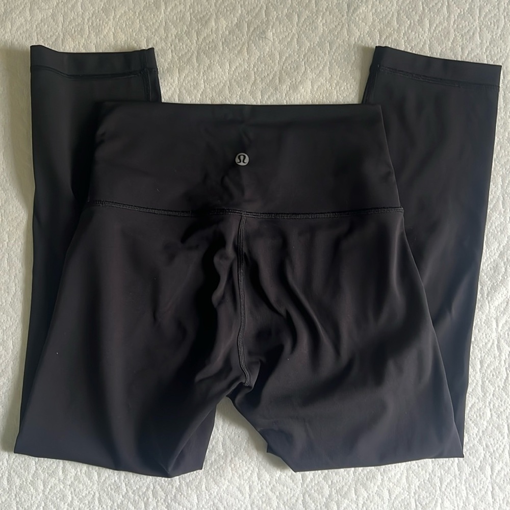 wunder under lululemon leggings